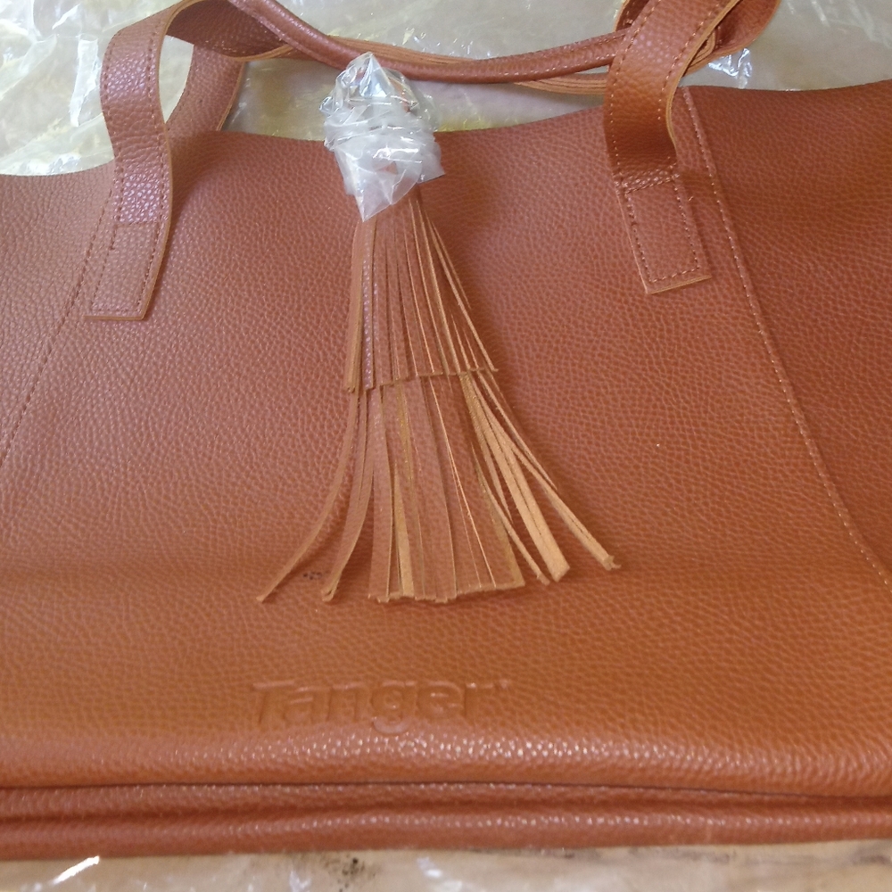 Tanger tote bag